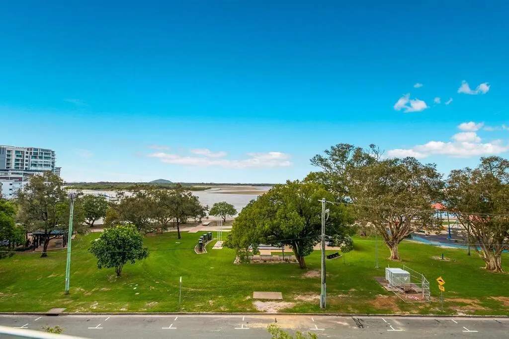 Apartamento Riverfront Breeze @ The Cosmopolitan Unit10307 Maroochydore